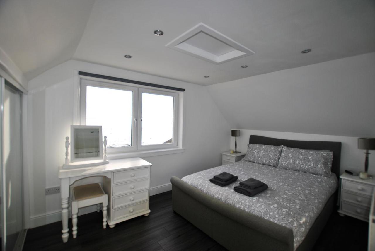 Holiday home The Wendy House-seafront Incredible Views *